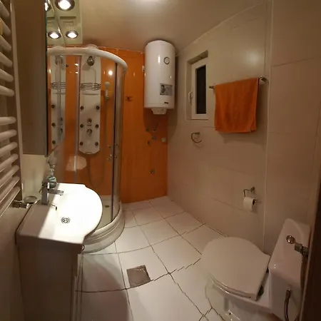 Tron Apartman Apartment Belgrade