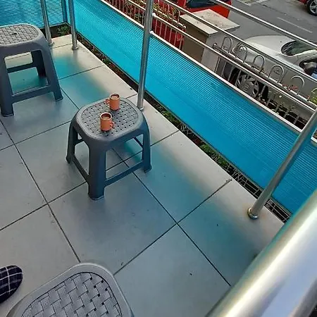 Apartment Tron Apartman